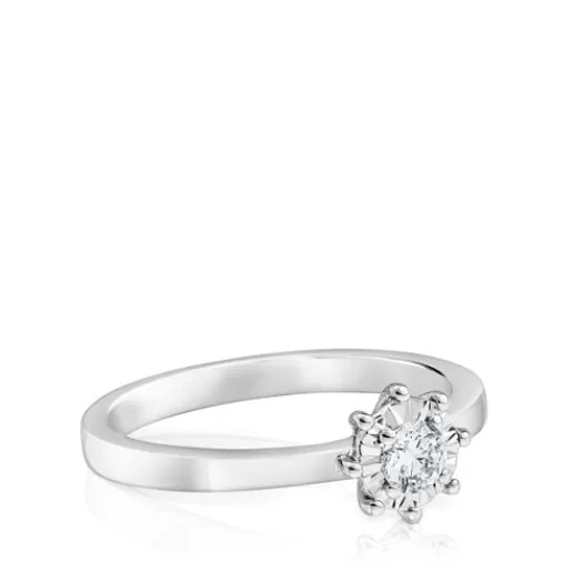 TOUS Les Classiques - Pierścionek z białego złota z małą diamentową rozetą Flash Sale